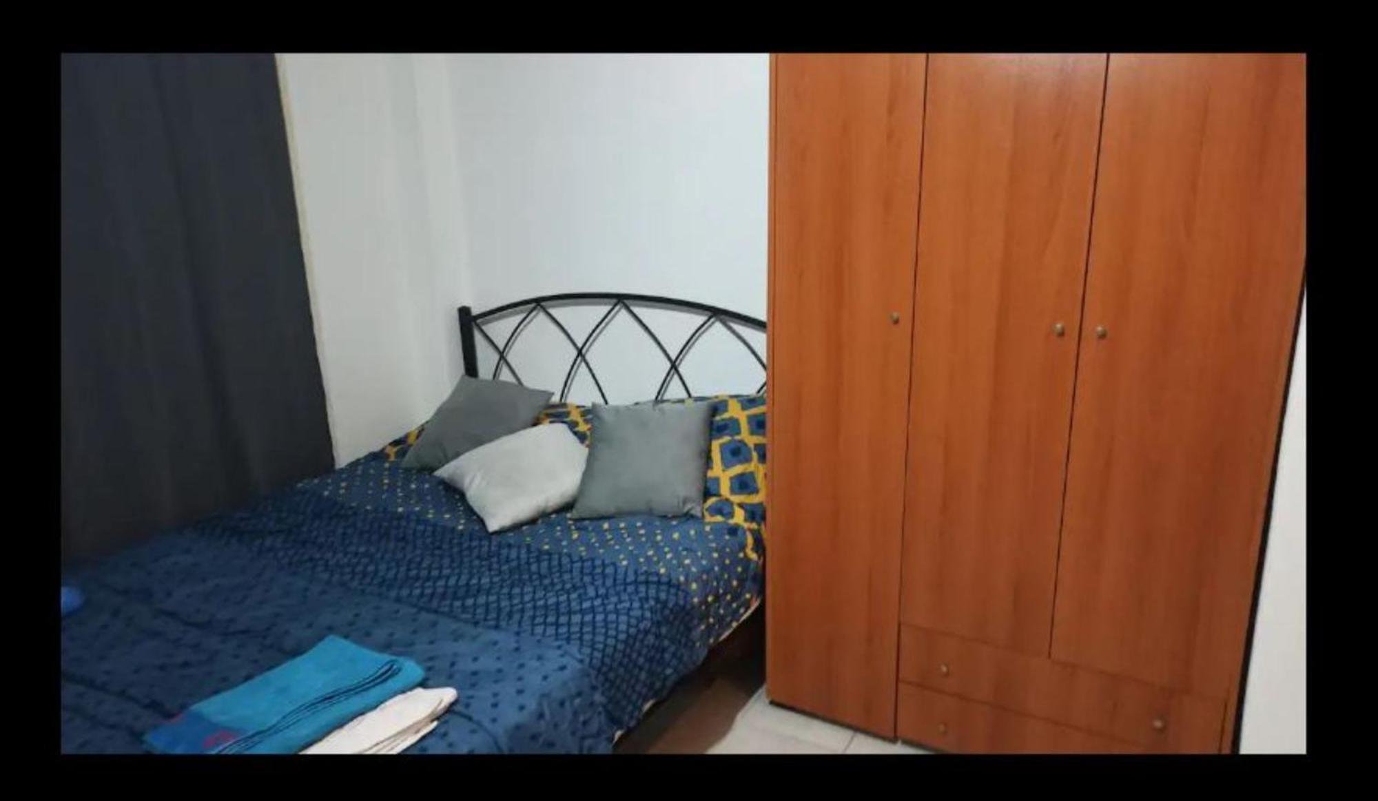 2 Bedroom Heart Of Center Appartement